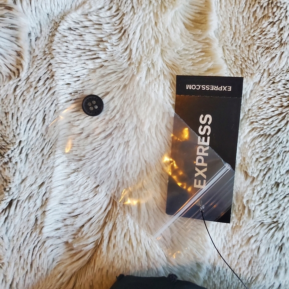 BNWT Express Swiss Dot sleeveless top -Sz SM - Picture 4 of 4